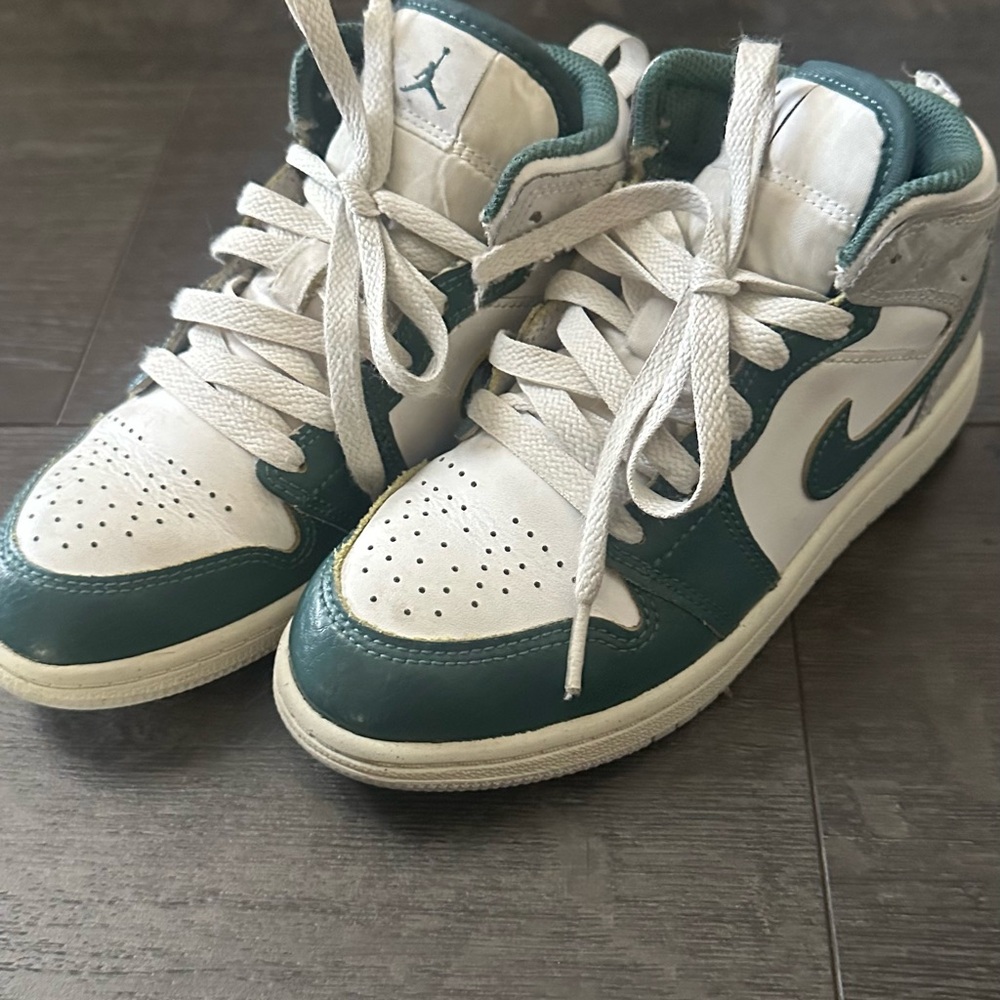 Air Jordan Kids' Sneakers - White and Teal